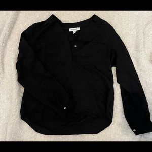 black quarter button dress shirt - size medium